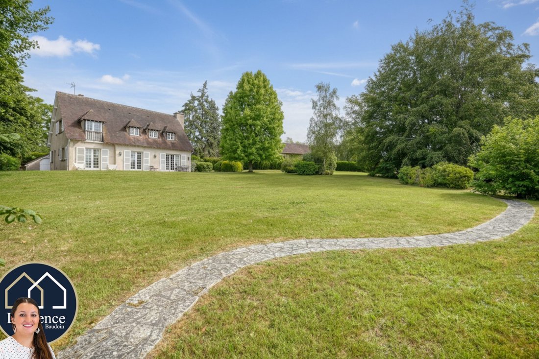 House in La Hauteville, Ile-de-France, France 2 - 18124706