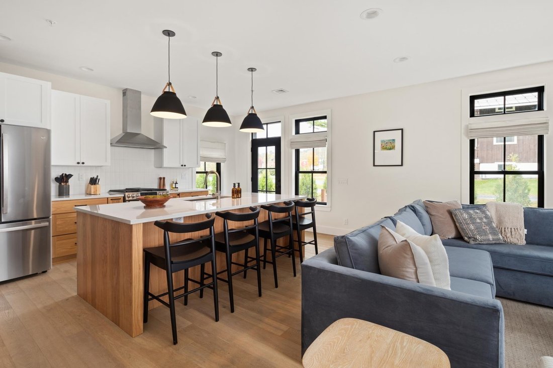 Condo in Stowe, Vermont, United States 5 - 18124434