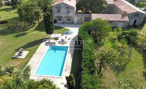 Tenuta a Nieulle-sur-Seudre, Nuova Aquitania, Francia 1