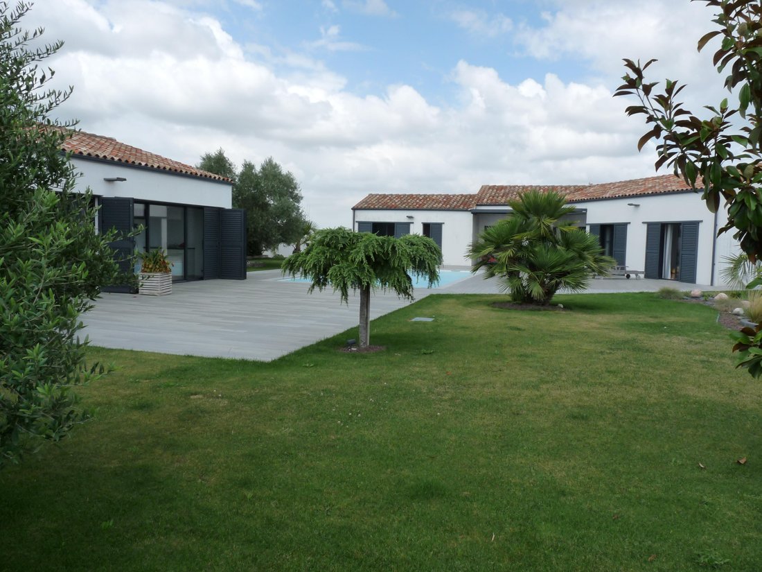 House in Saint-Jean-de-Liversay, Nouvelle-Aquitaine, France 1 - 18119784