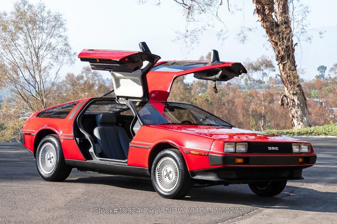 DeLorean DMC-12 in Los Angeles, CA 1 - 18120392