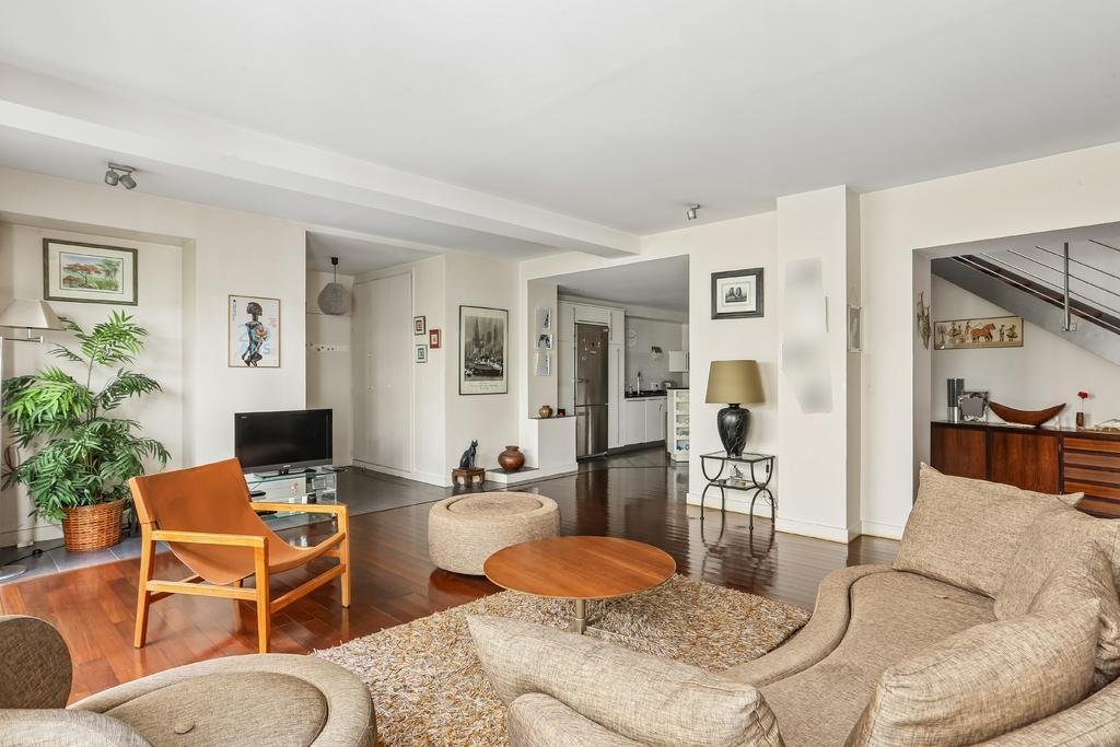 Apartment in Chateau d'Eau-Lancry, Paris 10e Arrondissement, Paris 2 - 18119760