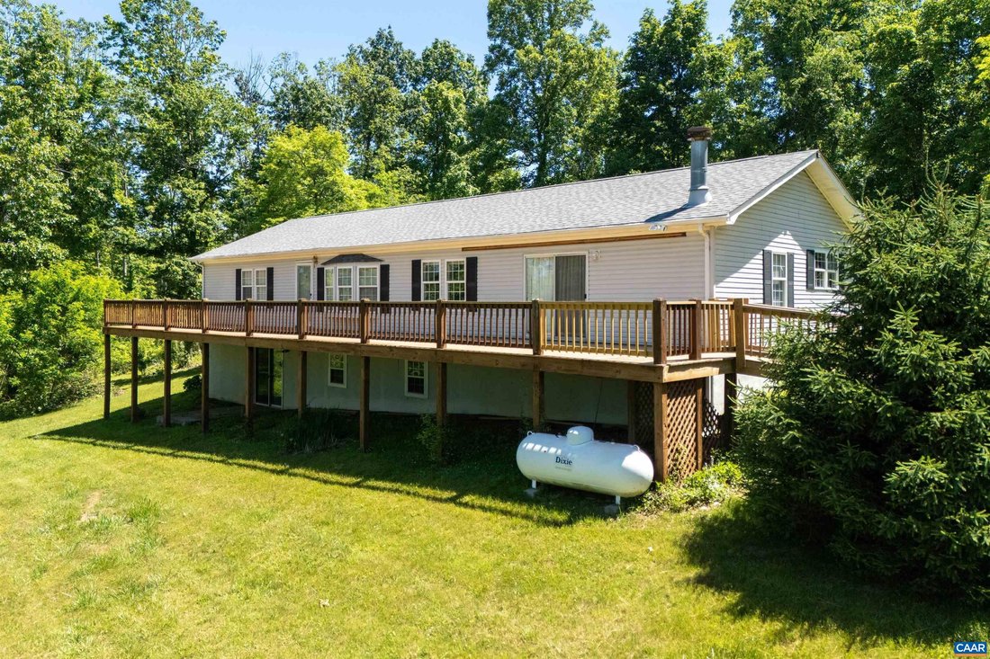 House in Millboro, Virginia, United States 2 - 18121517