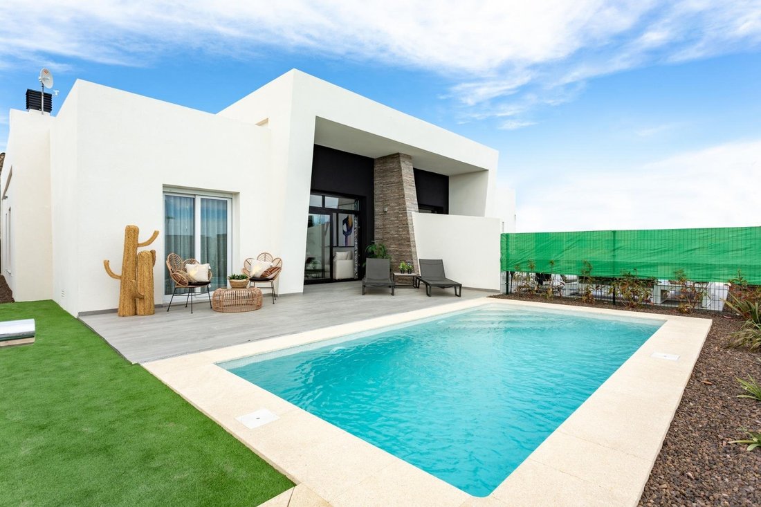 House in Algorfa, Valencian Community, Spain 1 - 18120976
