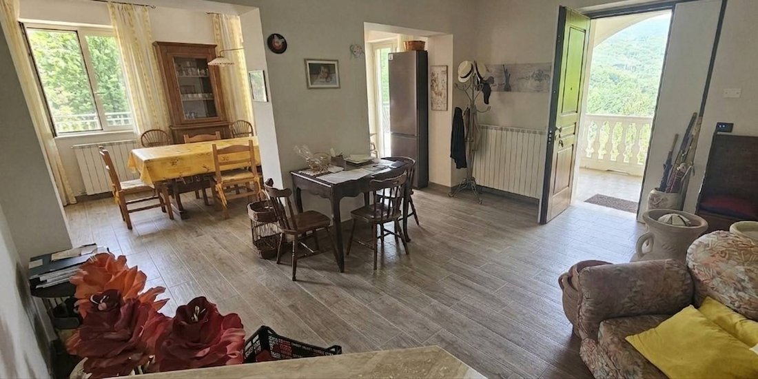Villa in Montereale, Abruzzo, Italy 4 - 18124383