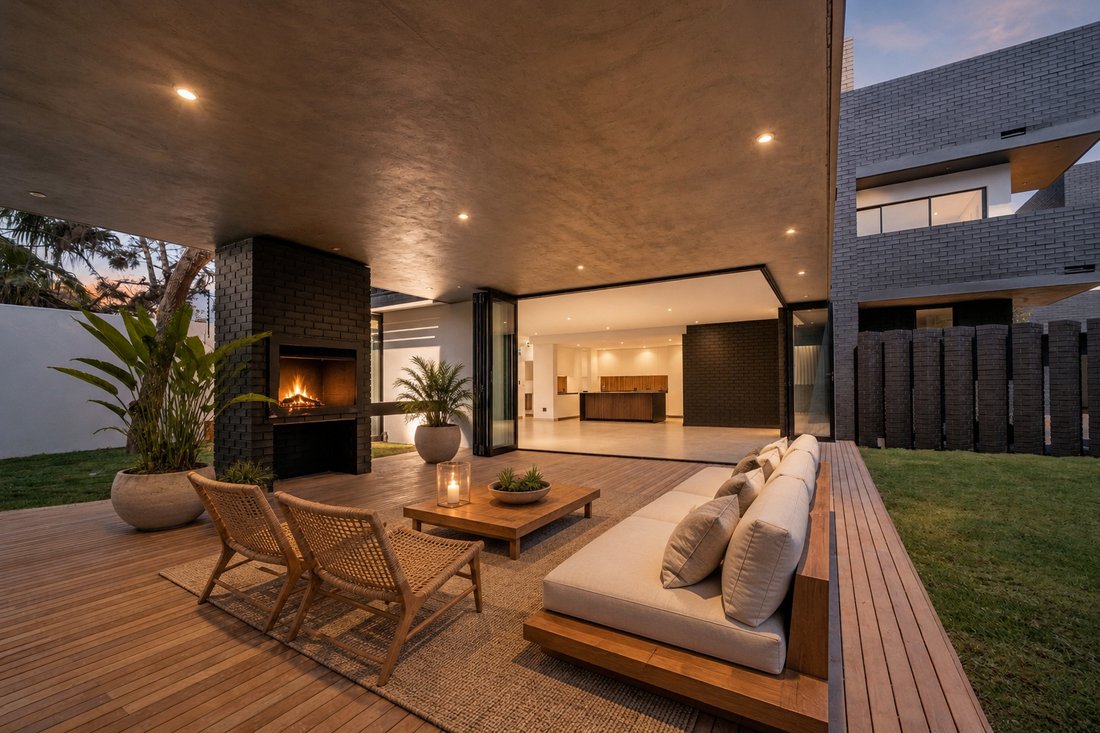 Country House in Illovo, Chislehurston, Gauteng 2 - 17728596