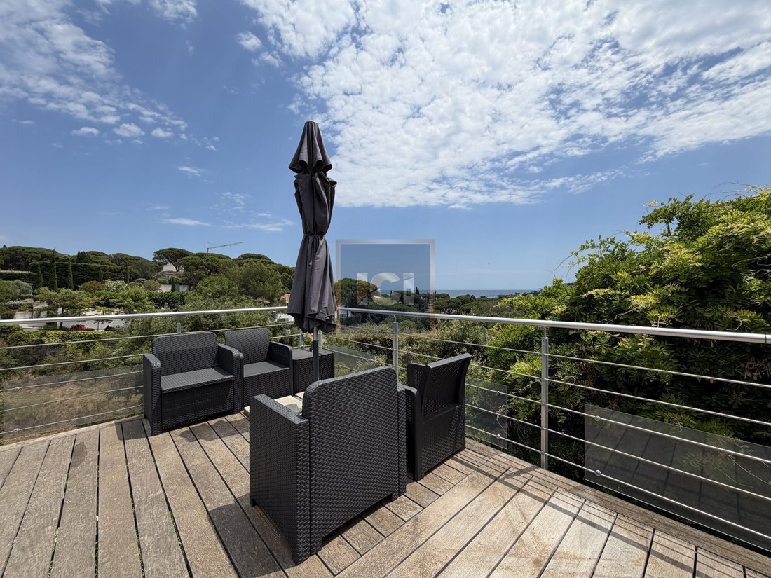 Villa in Ville-Les Saquedes-Le Bouillonnet, Sainte-Maxime, France 3 - 18124674