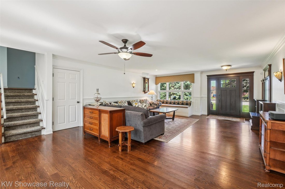 House in Pontiac, Michigan, United States 3 - 18017468