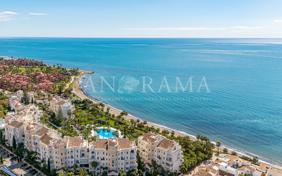 Apartment in Gualdalmansa, Estepona, Andalusia 1 - 18119902
