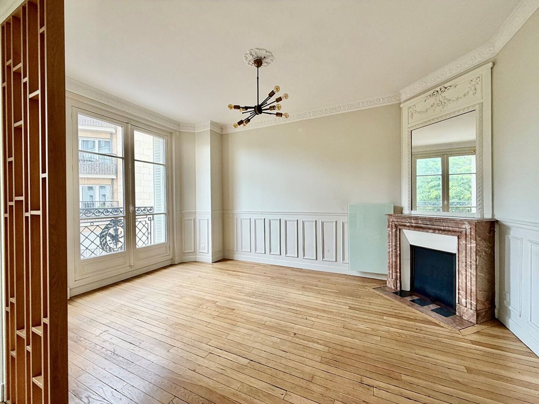 Apartment in Bois-Colombes, Ile-de-France, France 4 - 18119491