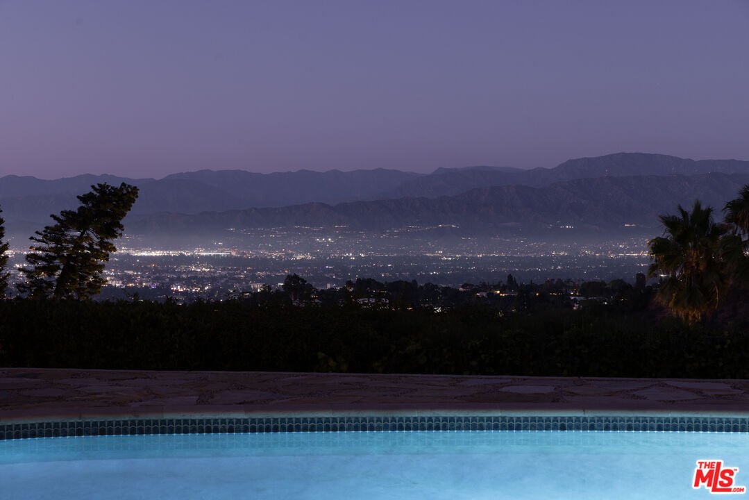 House in Los Angeles, California, United States 5 - 18119985