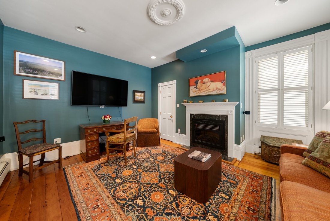 House in Boston, Massachusetts, United States 4 - 18121103