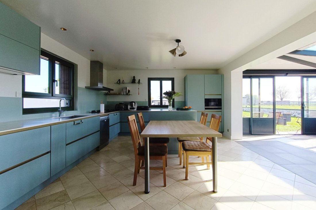 House in Houdan, Ile-de-France, France 4 - 17140012