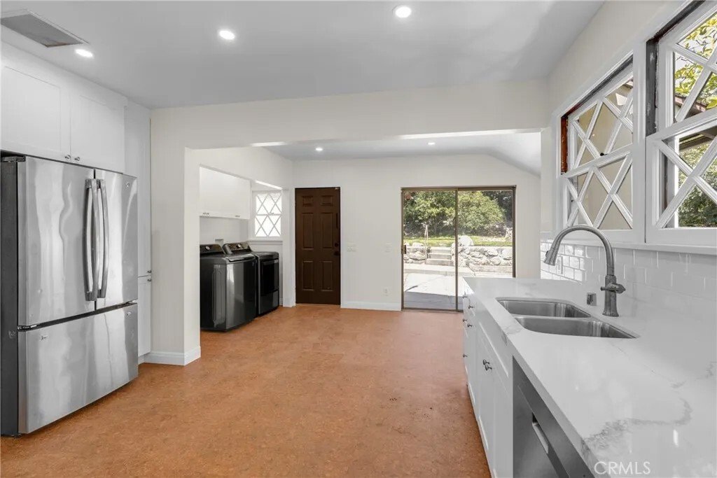 House in Altadena, California, United States 3 - 18123077
