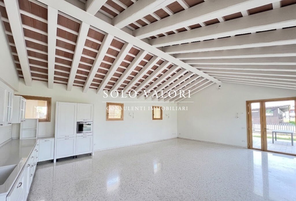 Villa in Montebelluna, Veneto, Italy 5 - 18124063