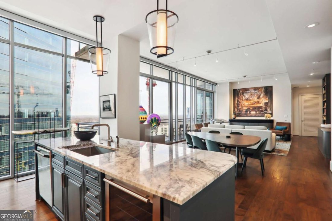 Condo in Atlanta, Georgia, United States 4 - 18123388
