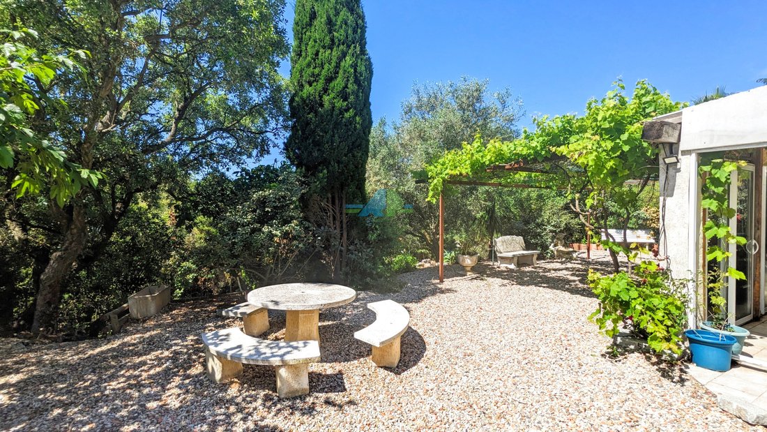 Villa in Ville-Les Saquedes-Le Bouillonnet, Sainte-Maxime, France 4 - 18122559