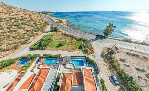 Villa à Kalyvia Thorikou, Attique, Grèce 1