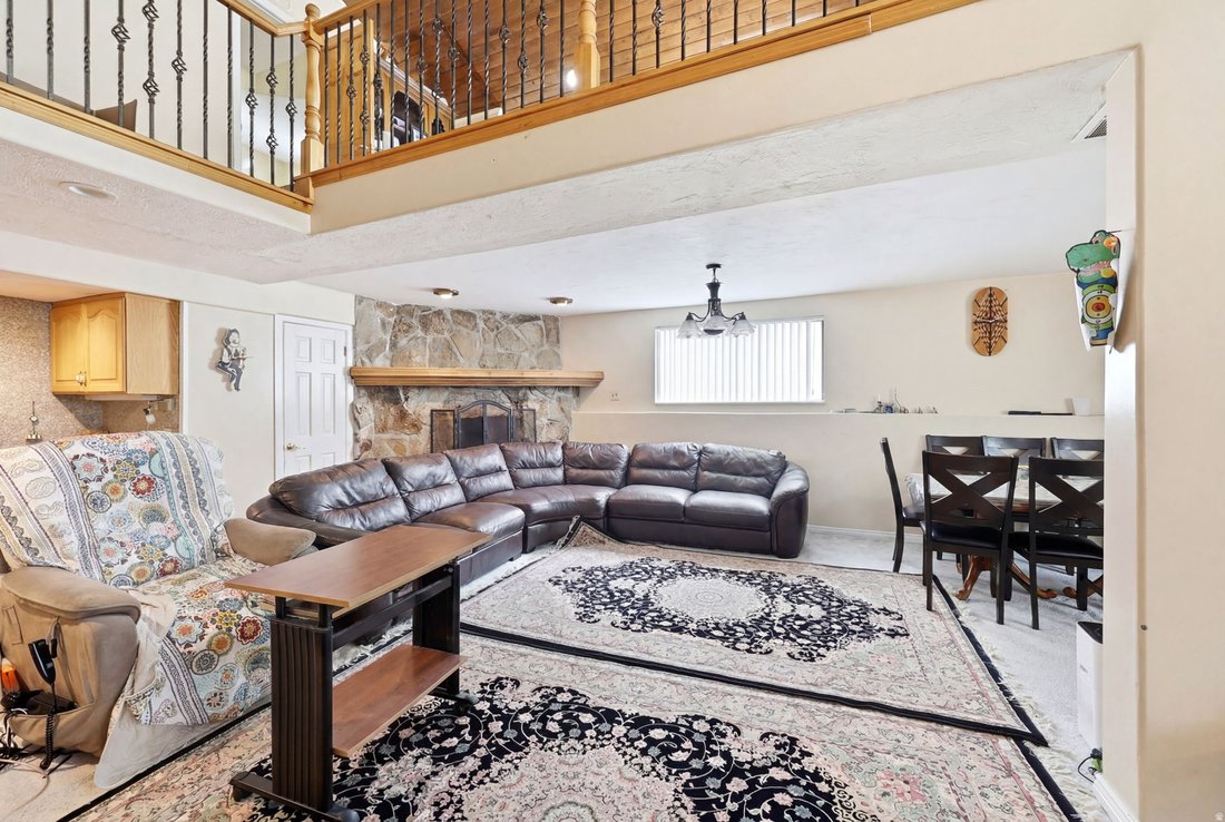 House in Sandy, Utah, United States 4 - 18121706