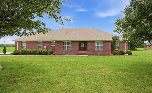 House in Hohenwald, Tennessee, United States 1