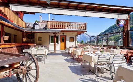 Domaine à Isérables, Valais, Suisse 1