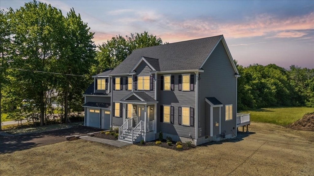 House in Dracut, Massachusetts, United States 2 - 18119093