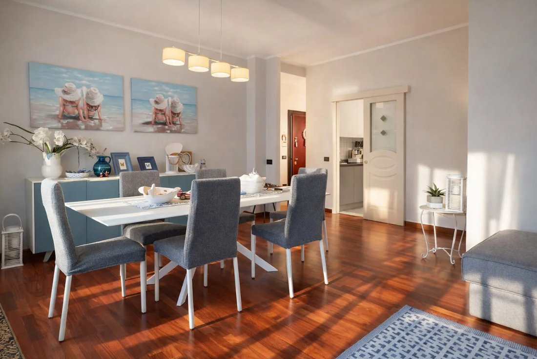 Apartment in Historic Center, Viareggio, Tuscany 1 - 18123483