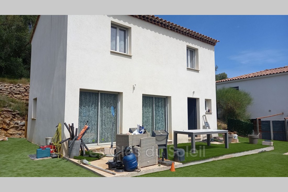 Villa in Le Revest-les-Eaux, Provence-Alpes-Côte d'Azur, France 2 - 18119643
