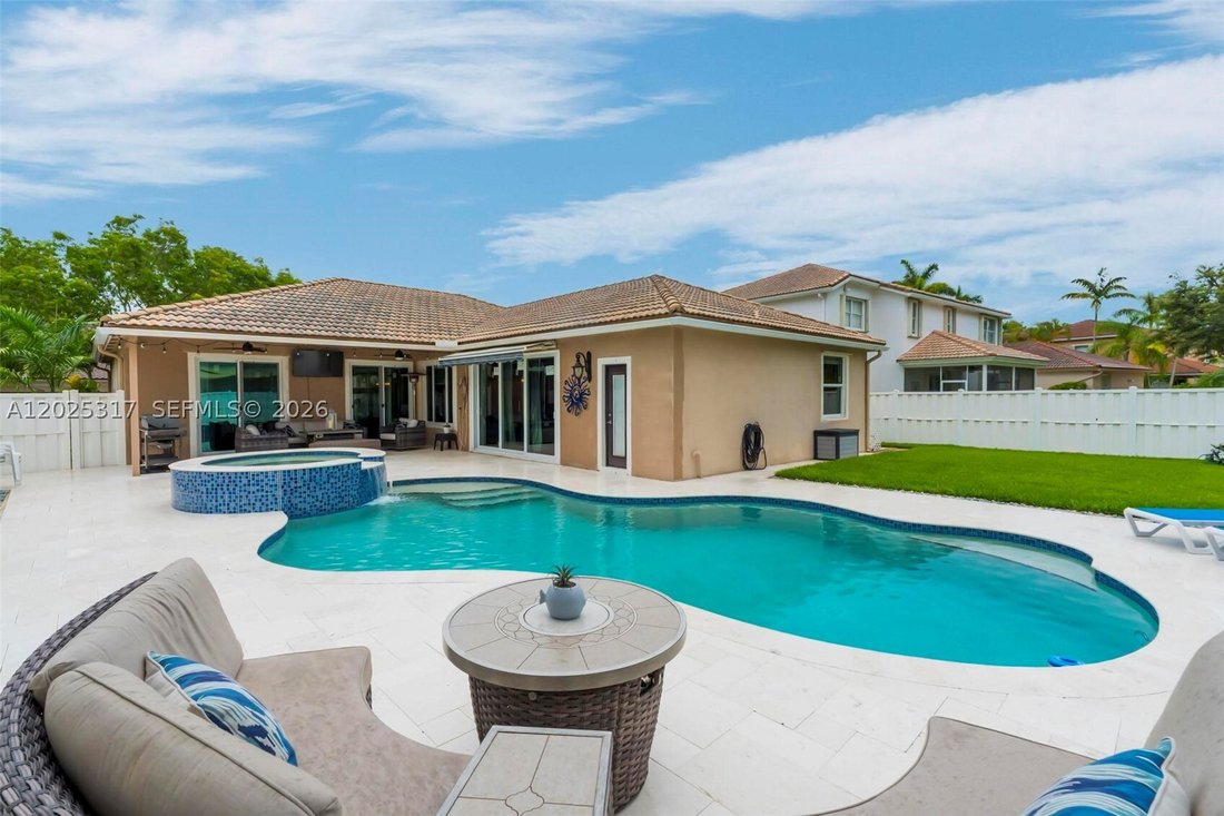 House in Pembroke Pines, Florida, United States 2 - 18053326