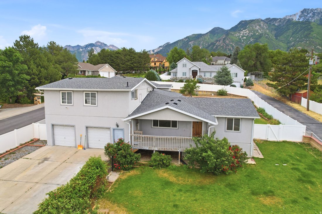 House in Sandy, Utah, United States 3 - 18121706
