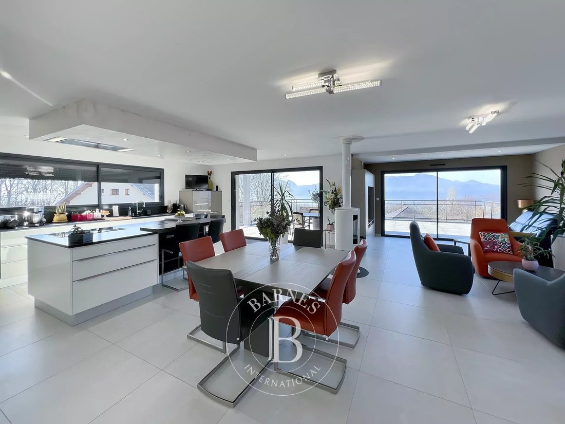 House in Centre Ville Nord, Aix-les-Bains, France 1 - 12586145