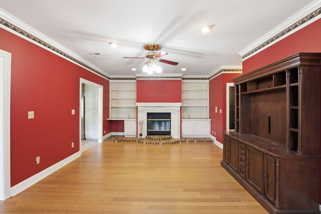 House in Columbia, Tennessee, United States 2 - 18122764