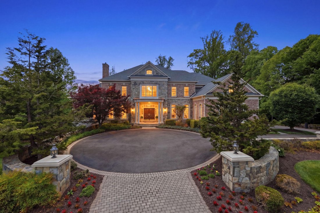 House in McLean, Virginia, United States 1 - 18121195