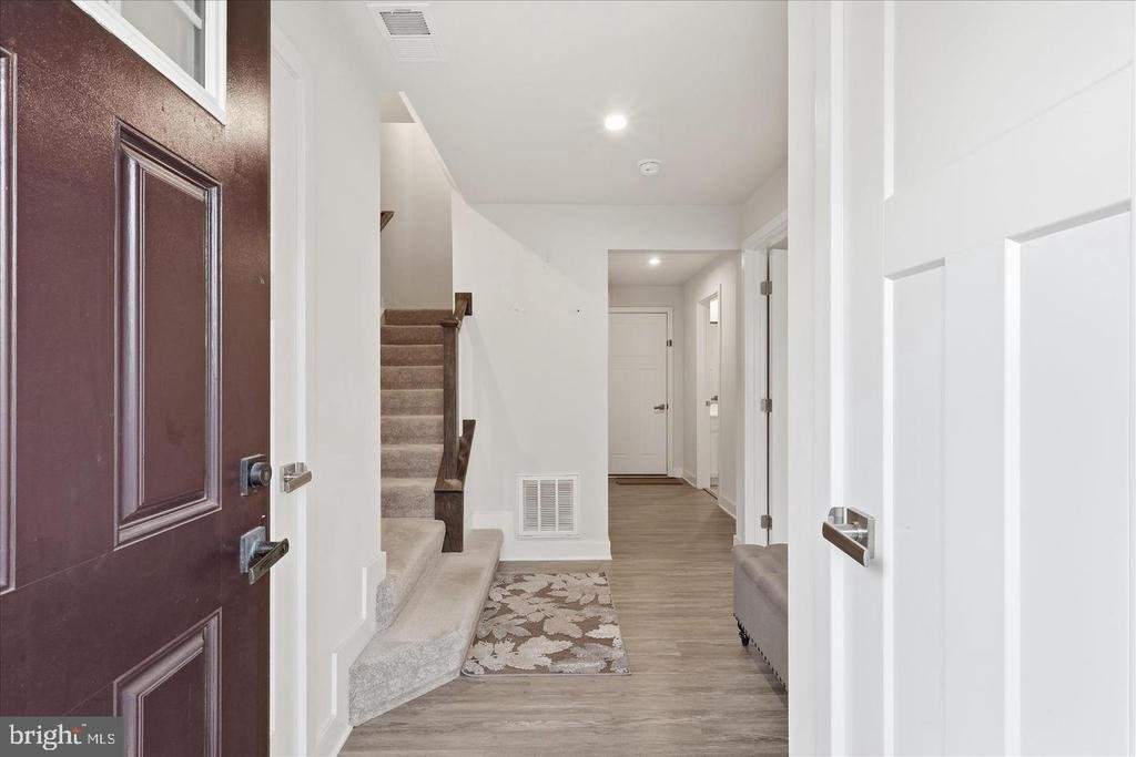 House in Ashburn, Virginia, United States 3 - 18121217