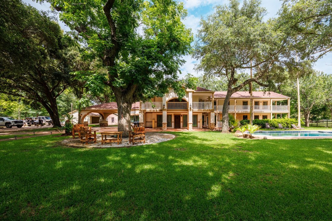 House in Brookshire, Texas, United States 3 - 18123296