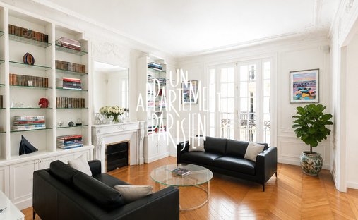 Apartment in La Plaine des Sablons, Neuilly-sur-Seine, France 1