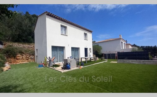 Villa in Le Revest-les-Eaux, Provence-Alpes-Côte d'Azur, France 1
