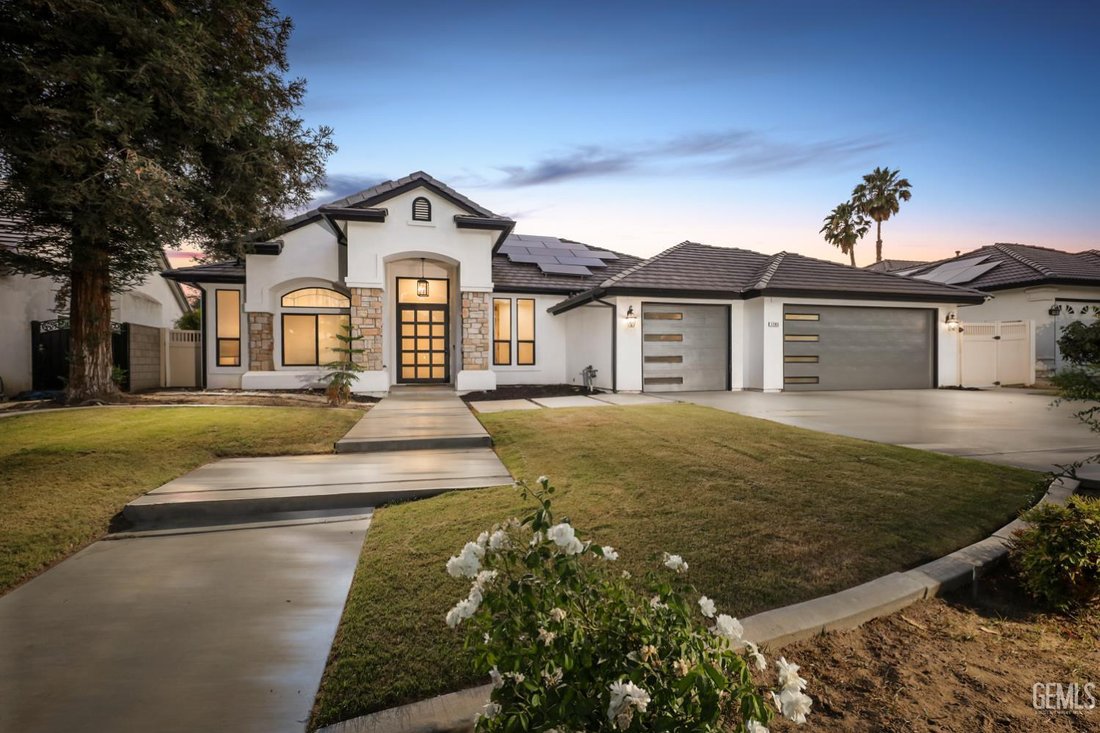 House in Bakersfield, California, United States 1 - 18119066