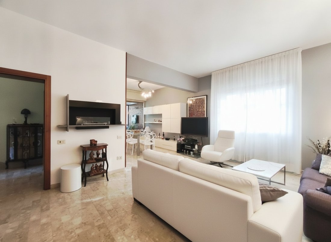 Villa in San Lazzaro, Emilia-Romagna, Italy 4 - 16713788