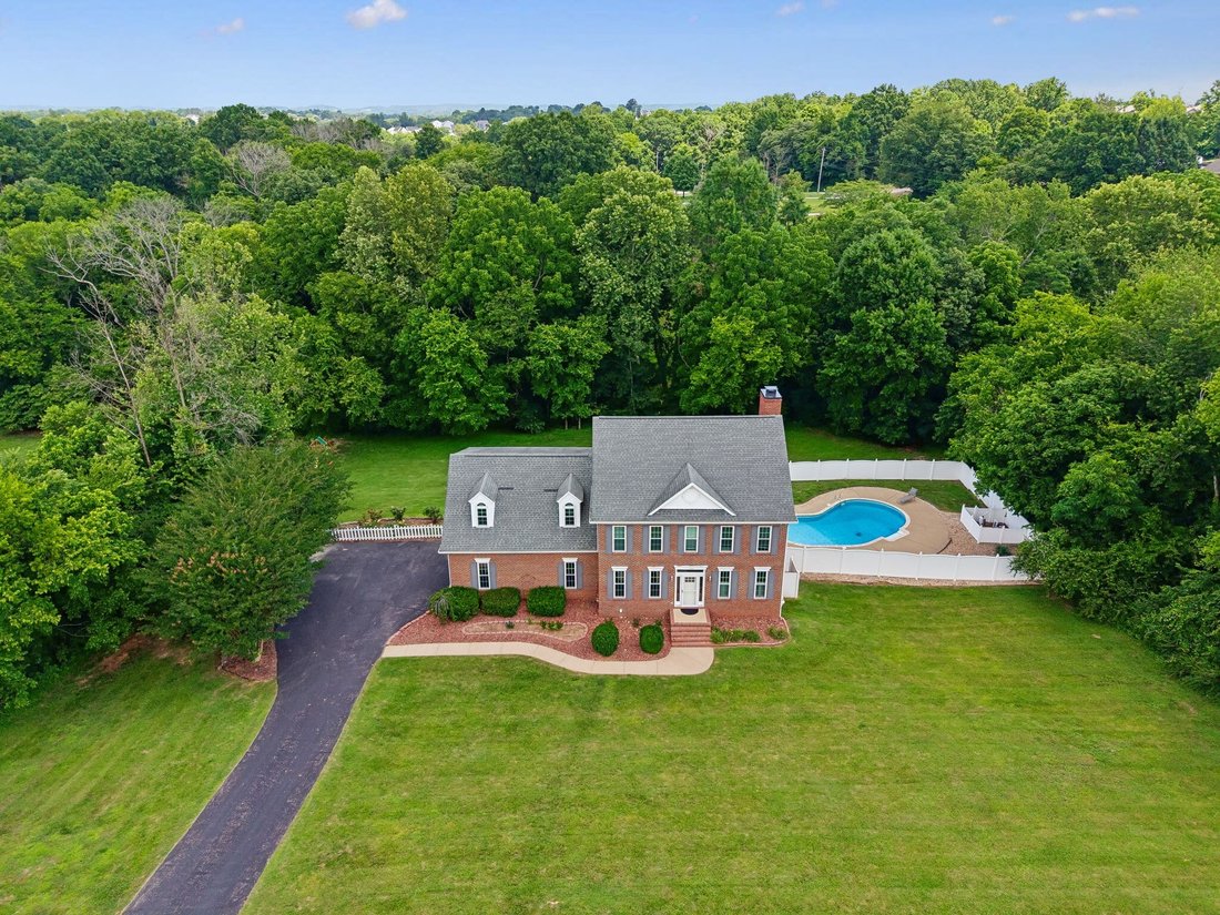 House in Columbia, Tennessee, United States 1 - 18123277