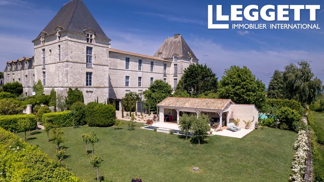 Castle in Saussignac, Nouvelle-Aquitaine, France 1 - 15805471