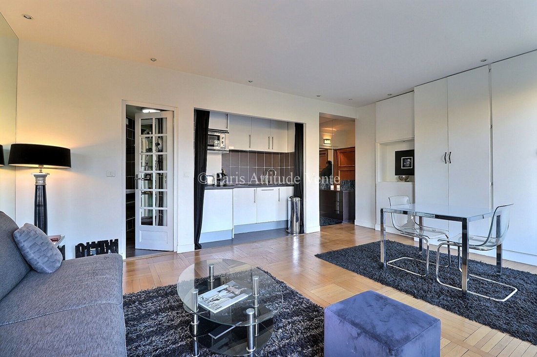 Apartment in Odéon, Paris 6e Arrondissement, Paris 5 - 18122150
