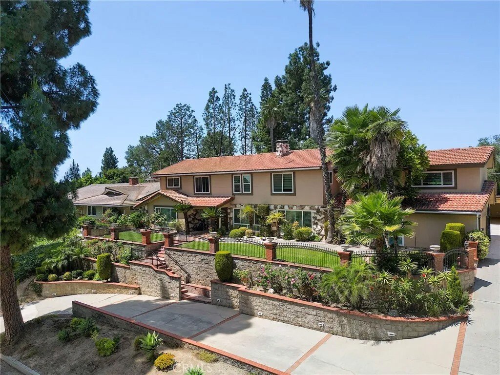 House in Fullerton, California, United States 1 - 17734852