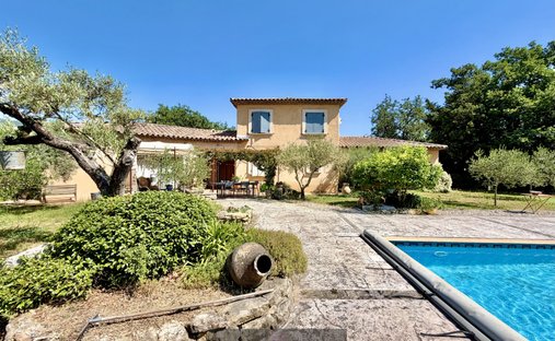 Casa a Solliès-Toucas, Provenza-Alpi-Costa Azzurra, Francia 1