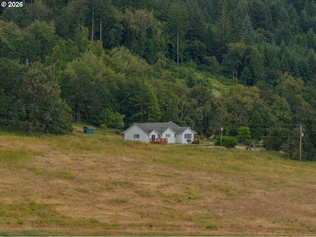 House in Scio, Oregon, United States 1 - 18119094