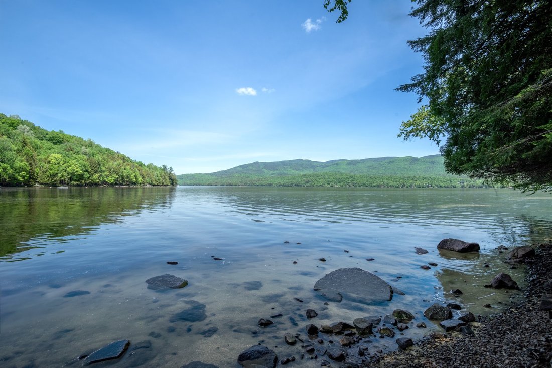 Land in Mont-Tremblant, Quebec, Canada 1 - 18111158