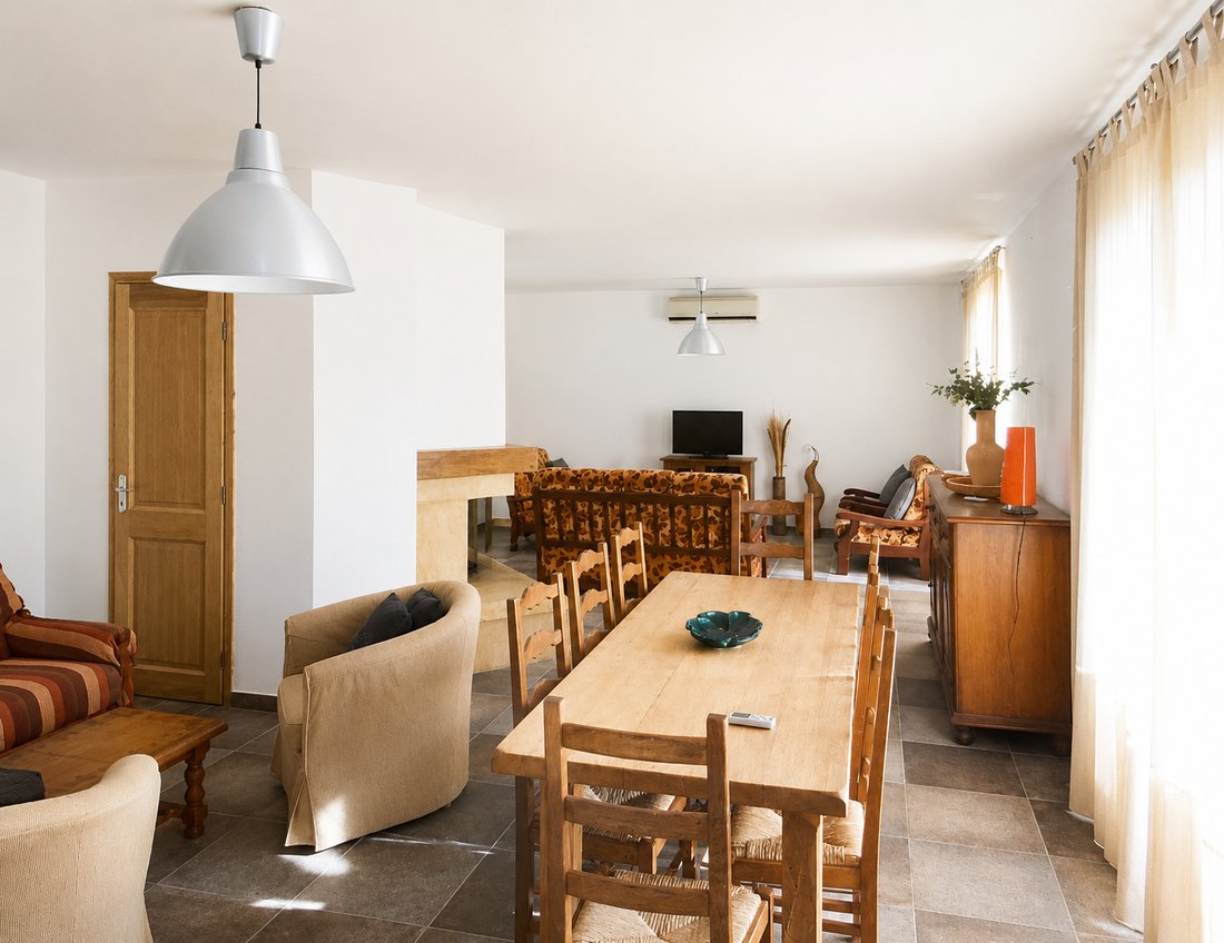 Villa in La Londe-les-Maures, Provence-Alpes-Côte d'Azur, France 5 - 18026609