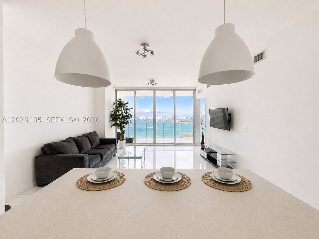 Condo in Miami, Florida, United States 2 - 18122974