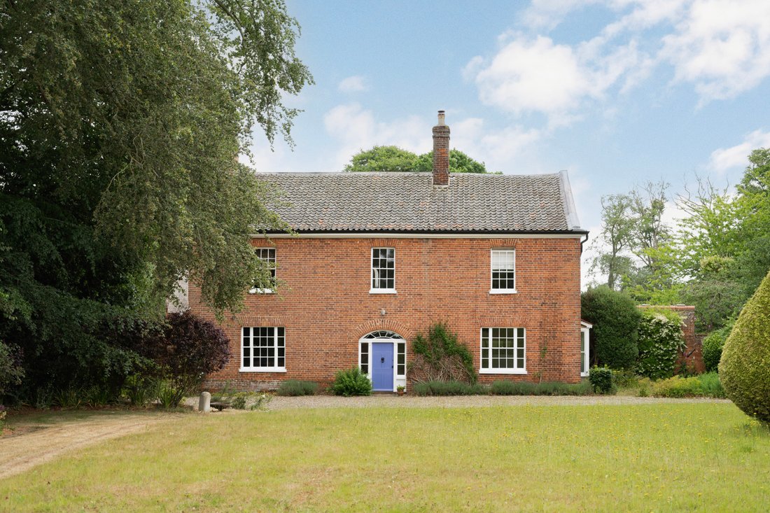 House in Aylsham, England 1 - 18119832