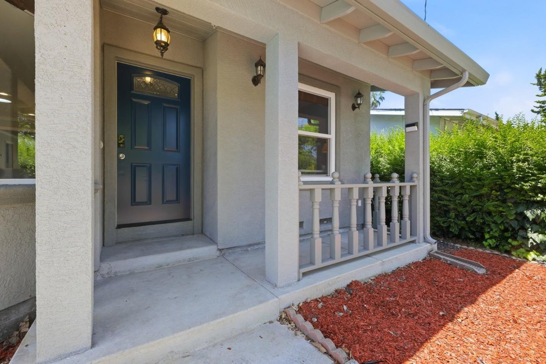 House in Union City, California, United States 4 - 18121698